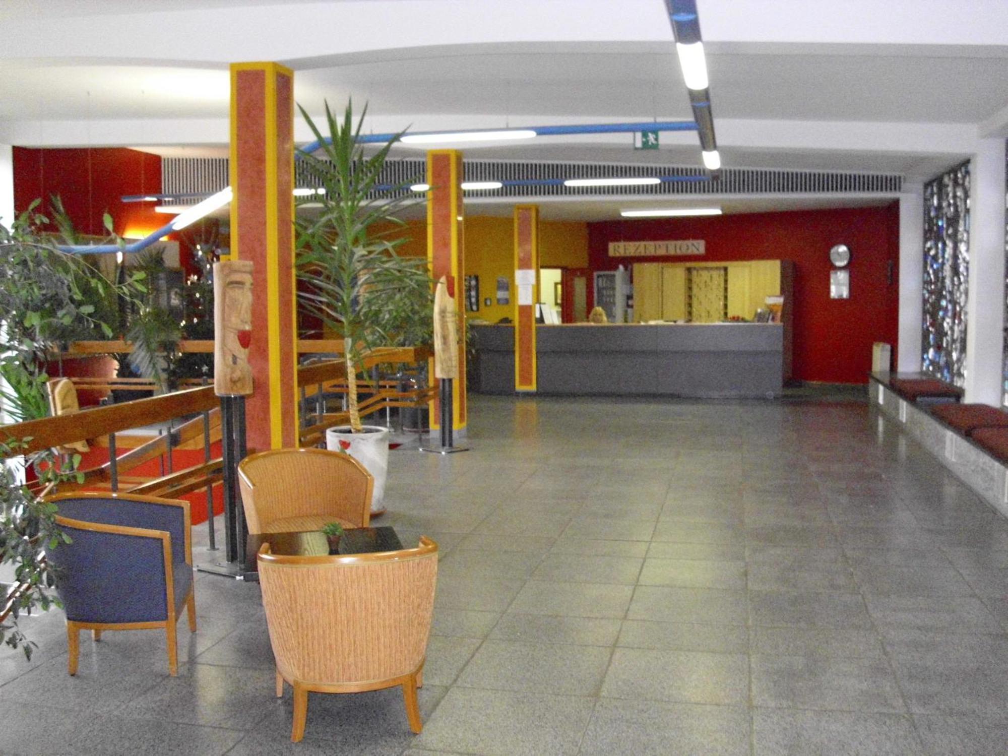 Internationales Gaestehaus Ена Экстерьер фото