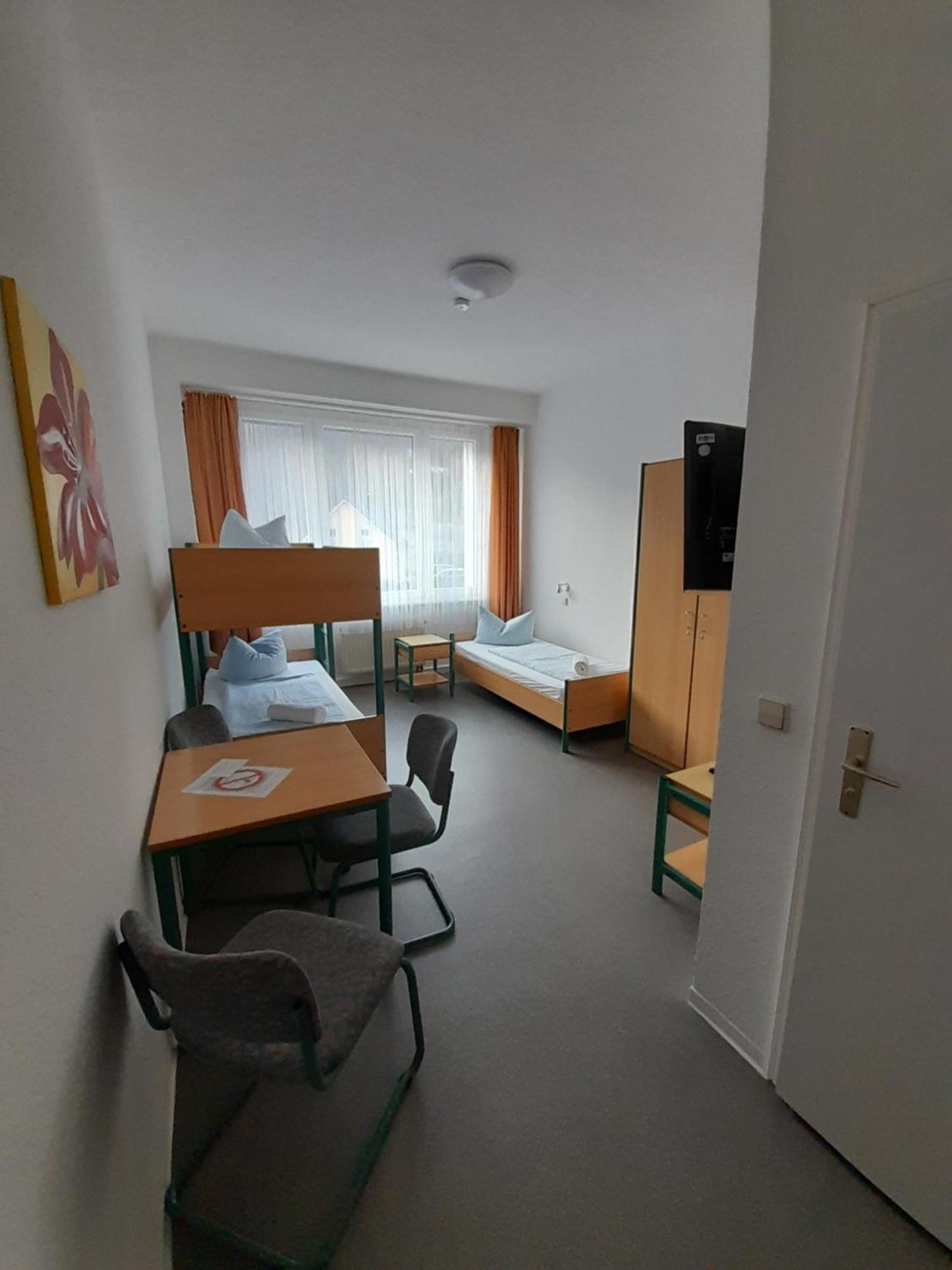 Internationales Gaestehaus Ена Экстерьер фото